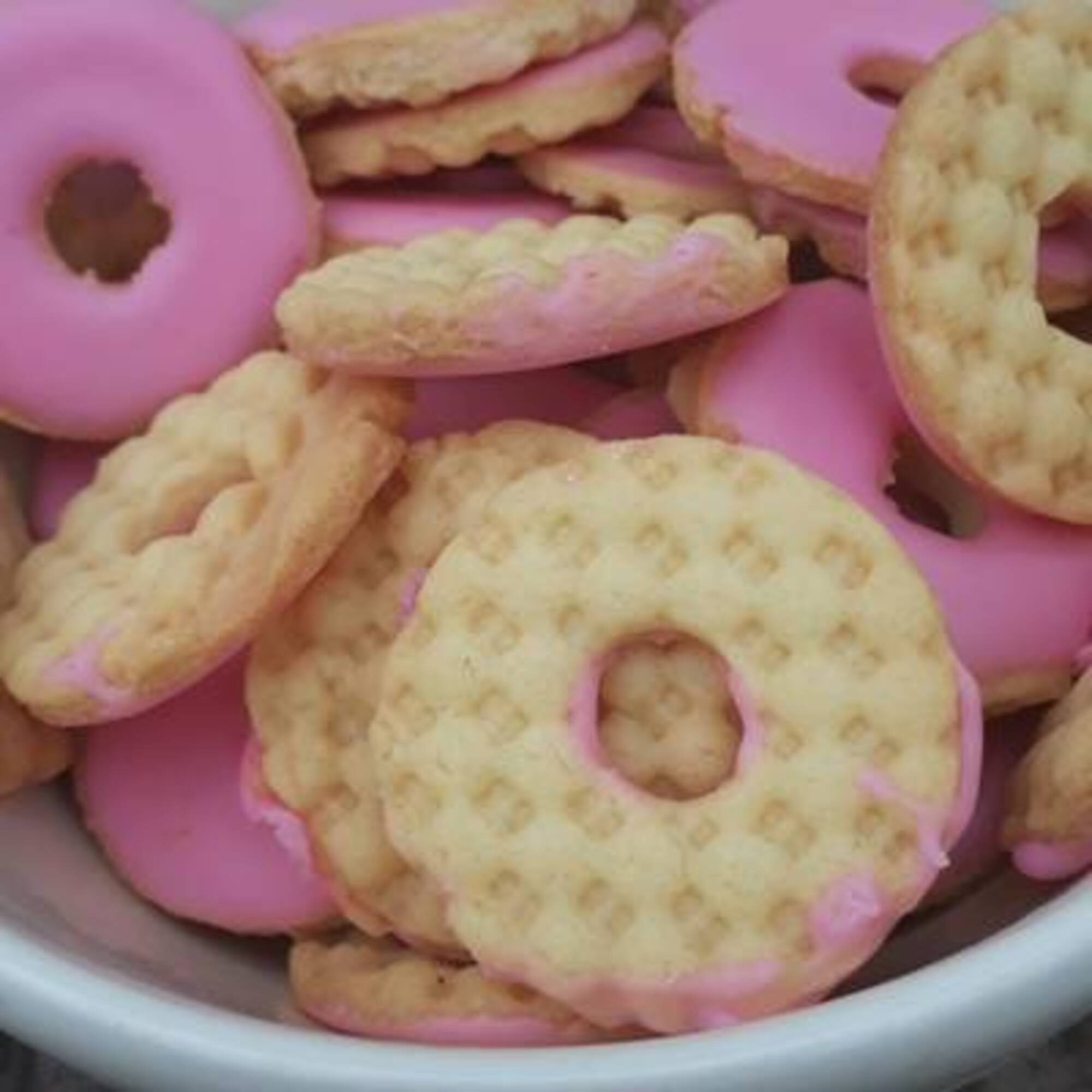 Famosas galletitas de vainilla caseras: vienen como “anillitos” al dedo para la merienda.