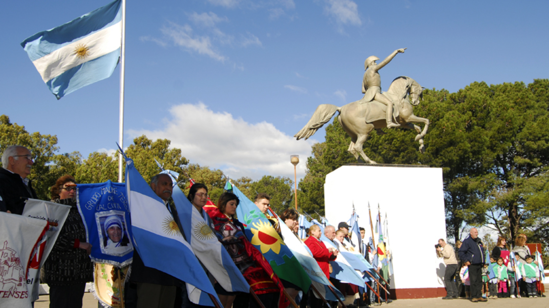 Habrá distintos homenajes en distintas provincias del país (Gaceta marinera)