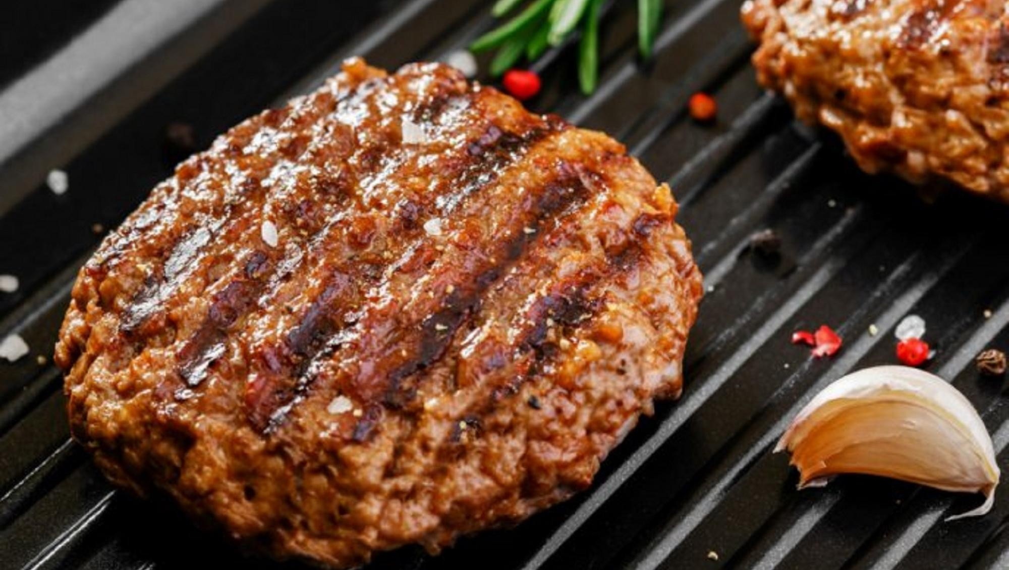 Las más ricas hamburguesas caseras de carne picada. 