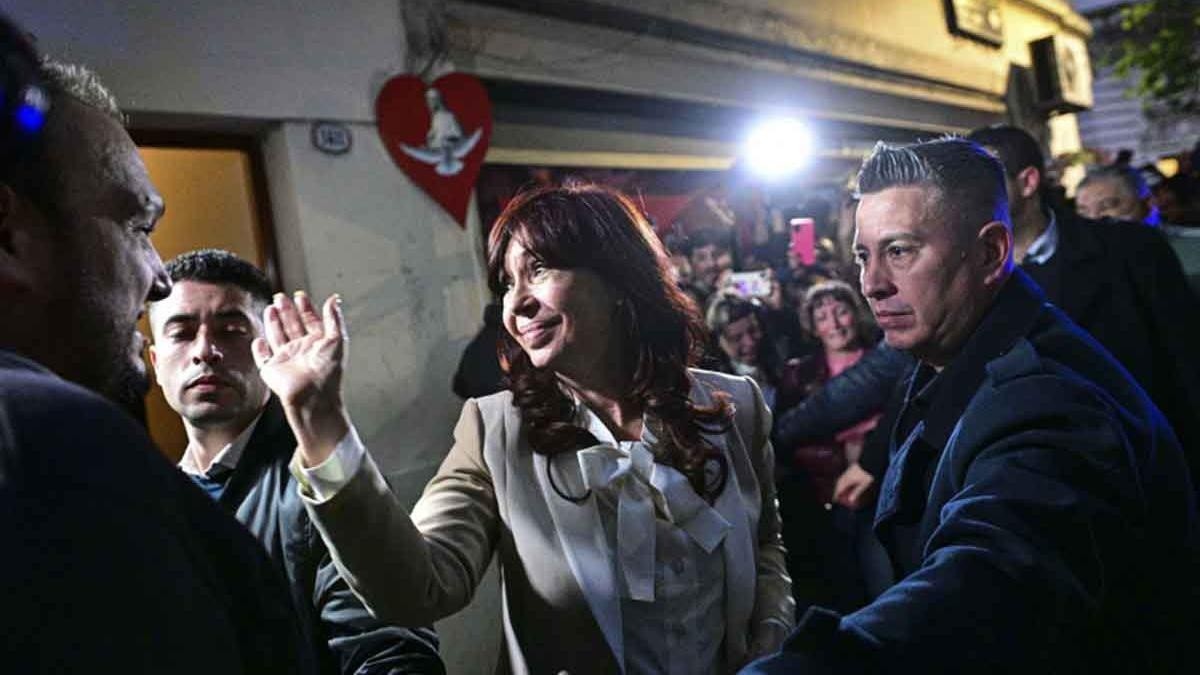 Cristina Kirchner recibió el apoyo de un juez porteño.