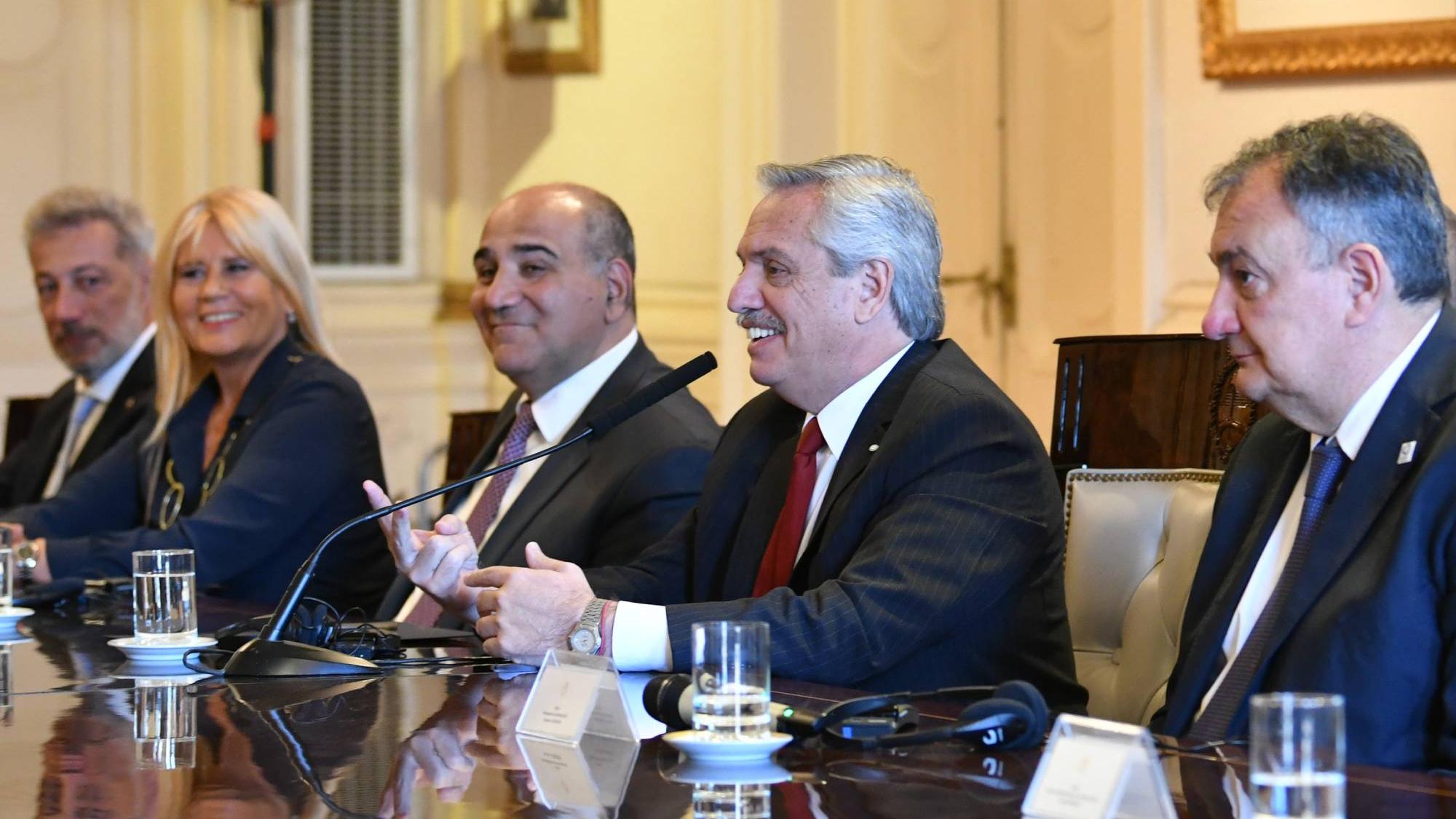 Alberto Fernández se reunió con las autoridades del Bureau Internacional de Exposiciones.