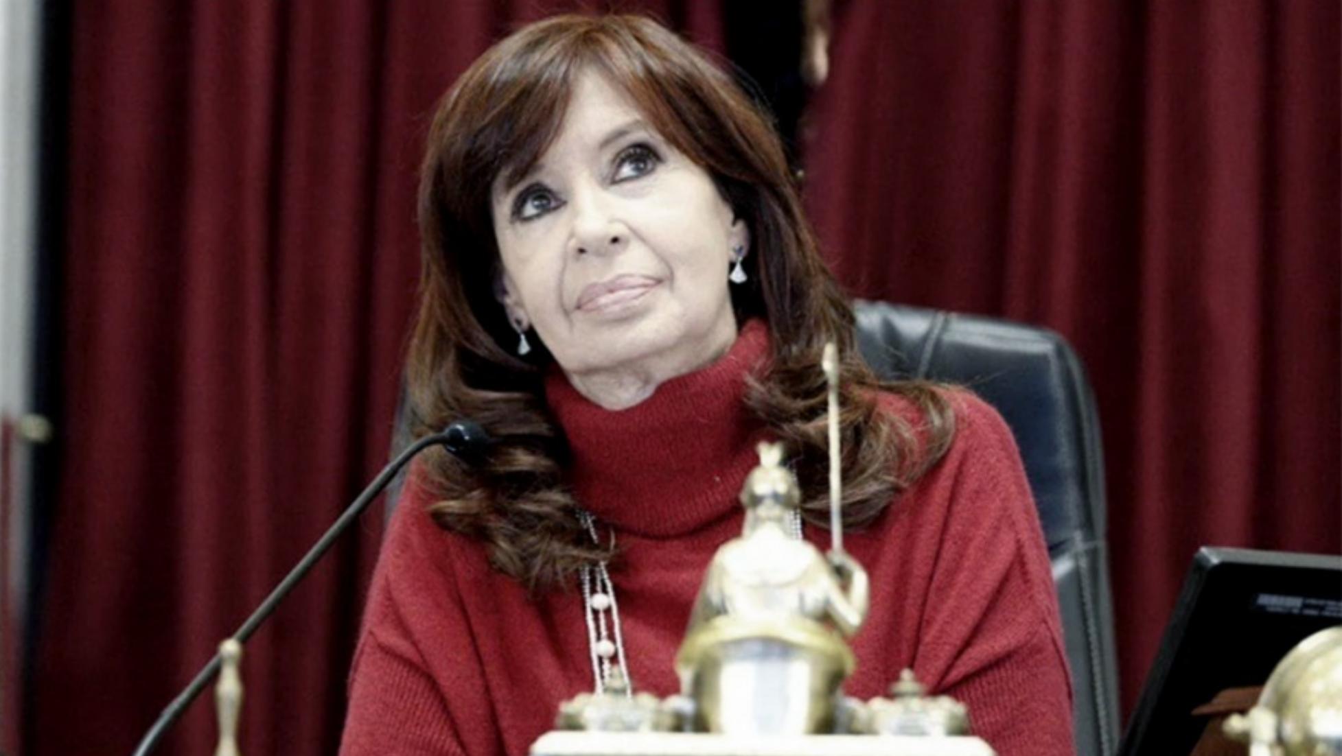 Cristina Kirchner mantuvo un encuentro con senadores y diputados oficialistas (Telam).