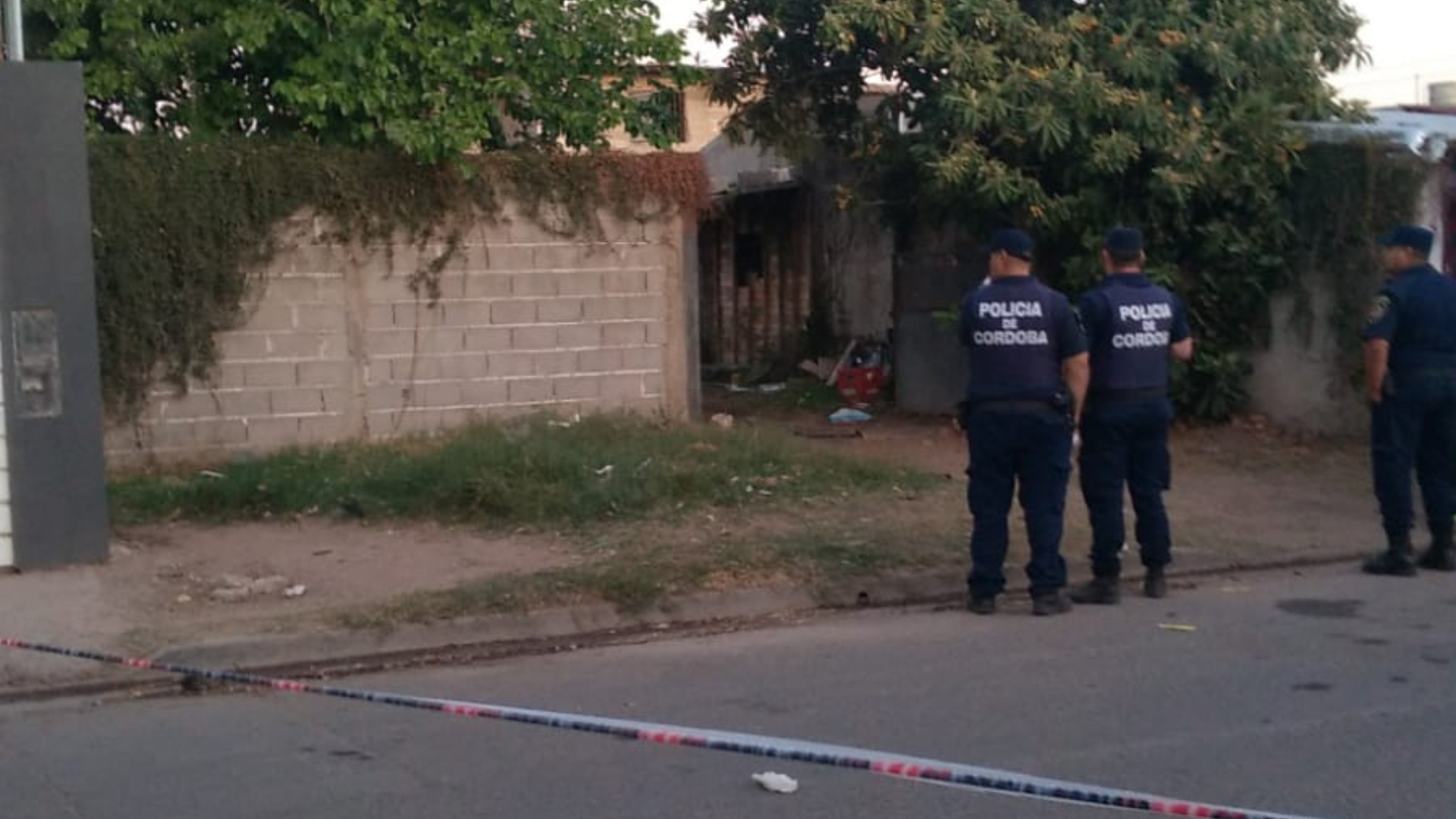 El niño de 11 años perdió un brazo y una pierna por la explosión (Foto: Tw/AlejandroPozo)