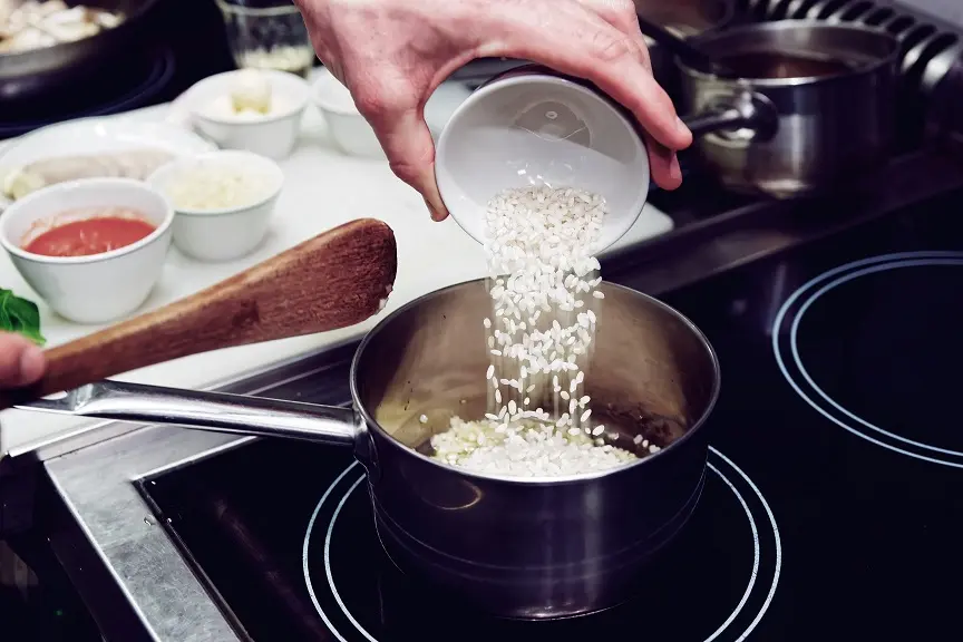 Las dos versiones para cocinar arroz blanco.