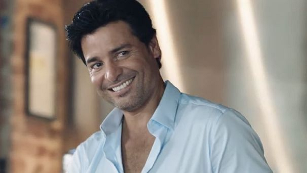 Por su cambio, muchos consideran que Chayanne se realizó cirugías estéticas.