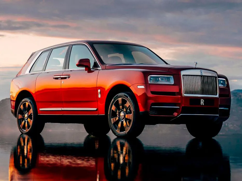 Rolls-Royce Cullinan.