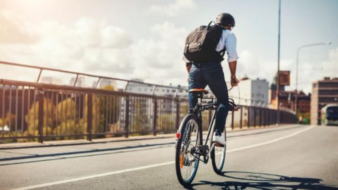 El joven pedaleó una hora devolver la billetera (Imagen ilustrativa).