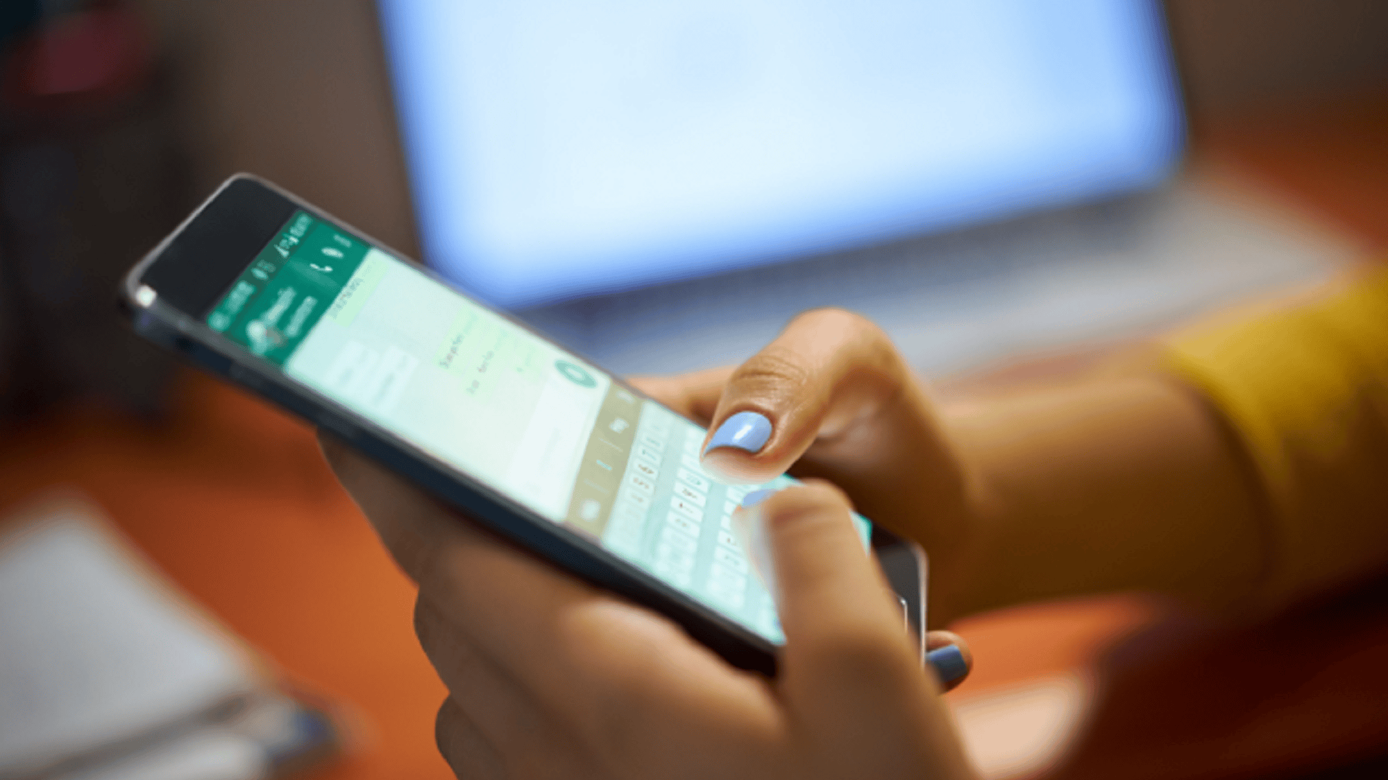 El nuevo WhatsApp Premium llega con dos funciones exclusivas.