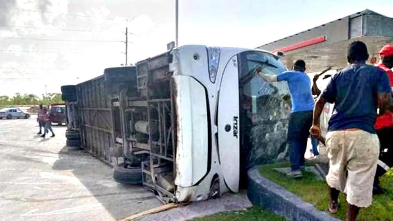 Los turistas se dirigían a Bayahíbe, Isla Saona, en República Dominicana, y entre las víctimas del accidente hay 14 argentinos