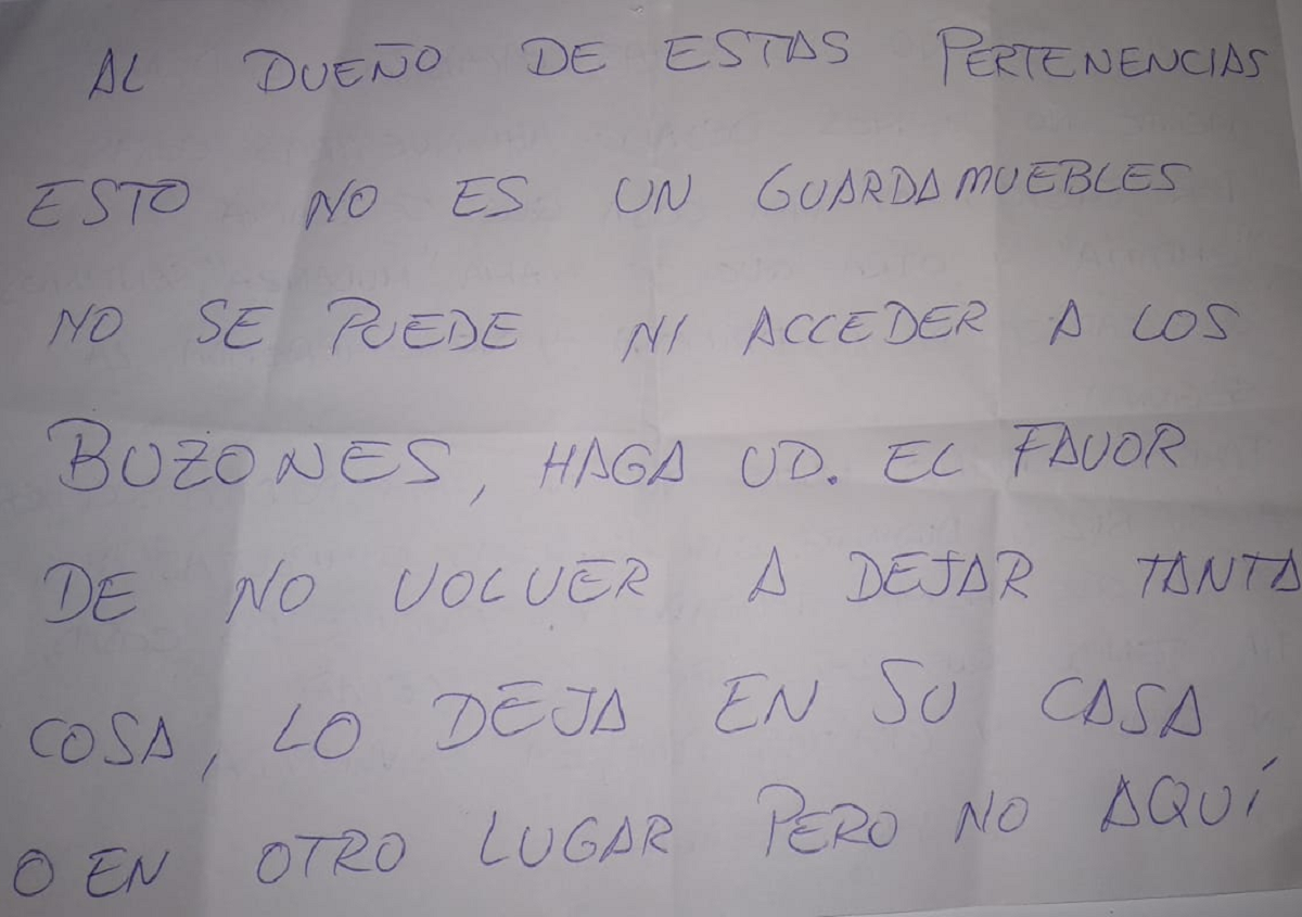 La nota completa que los vecinos le dejaron a Melisa.