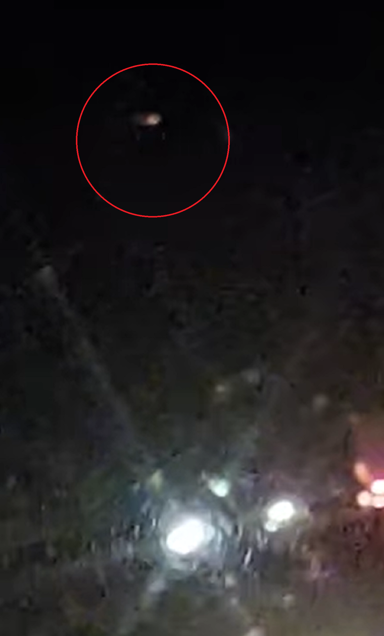 La captura del video donde se observa un OVNI sobre el cielo de   <a href='https://www.cronica.com.ar/tags/Salta'>Salta</a>.