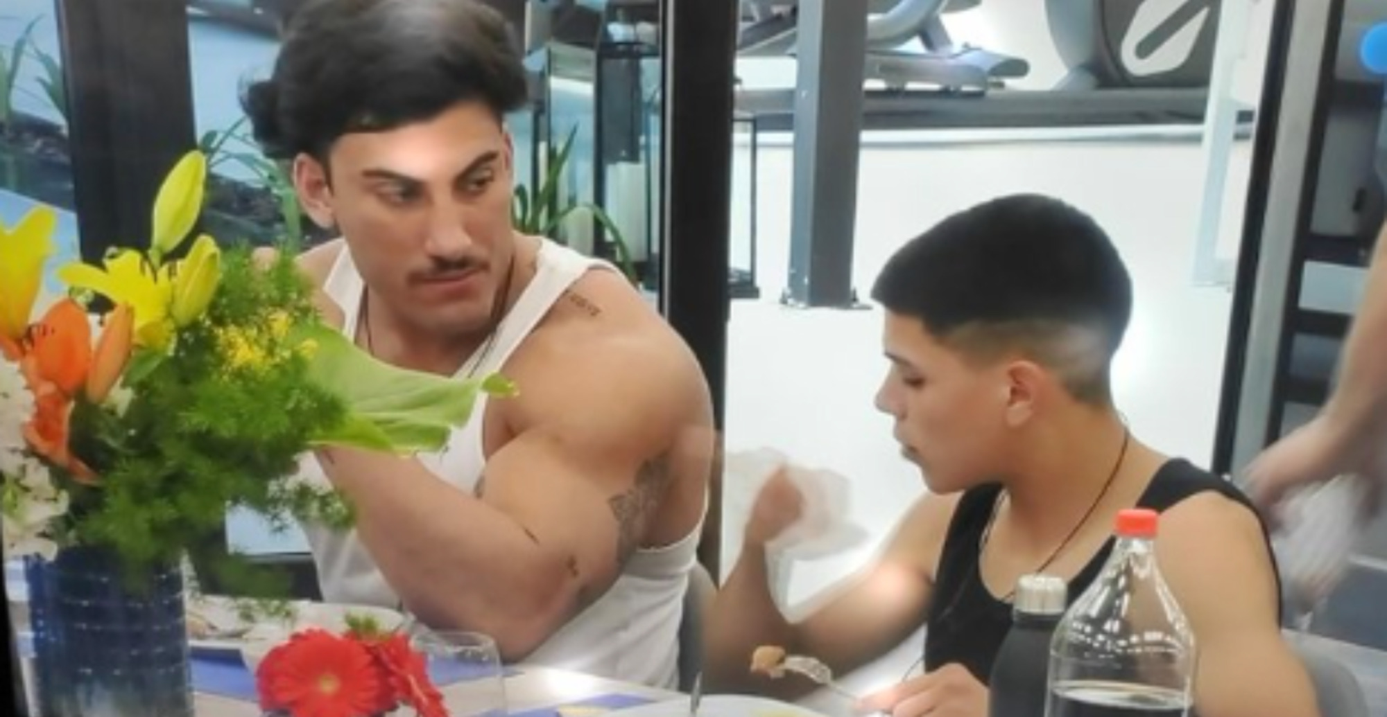 Tomás Holder y Thiago en la casa de   <a href='https://www.cronica.com.ar/tags/Gran Hermano'>Gran Hermano</a>.