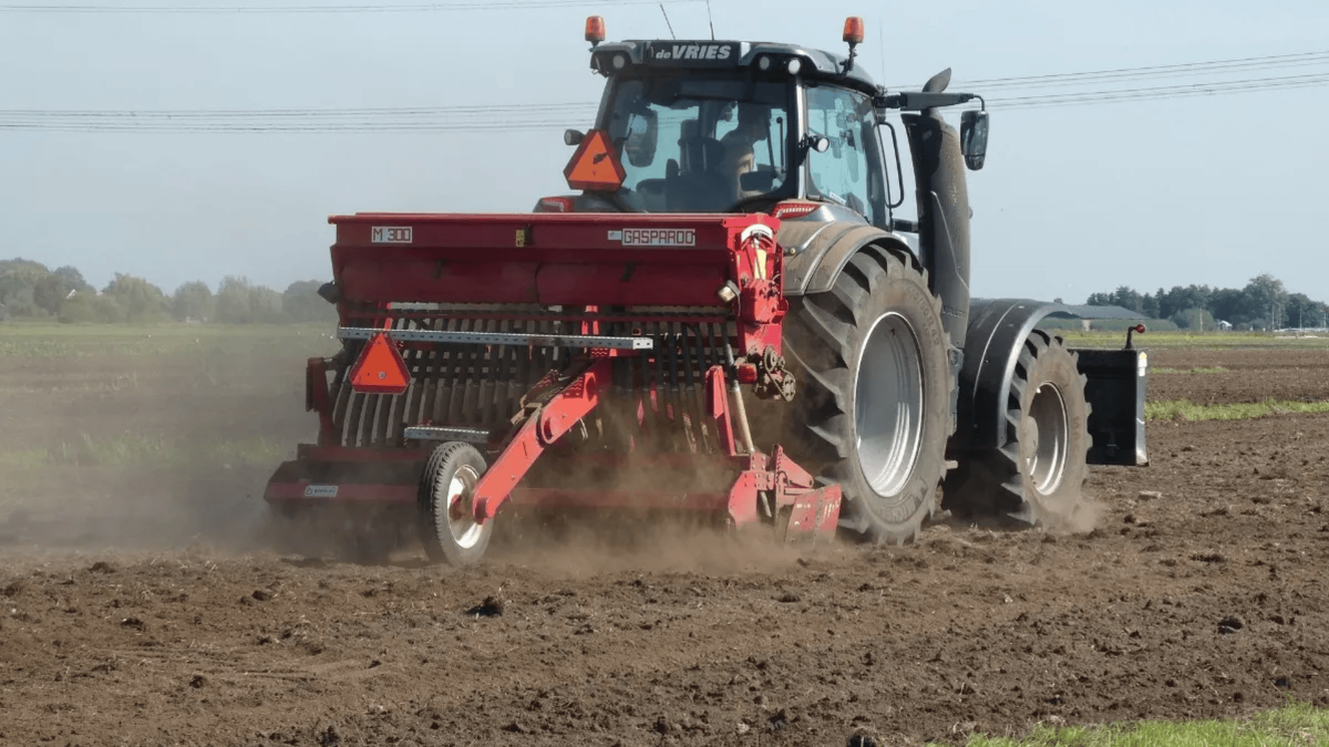 Un hombre arrolló a su propio hijo cuando conducía un tractor en San Martín, Mendoza