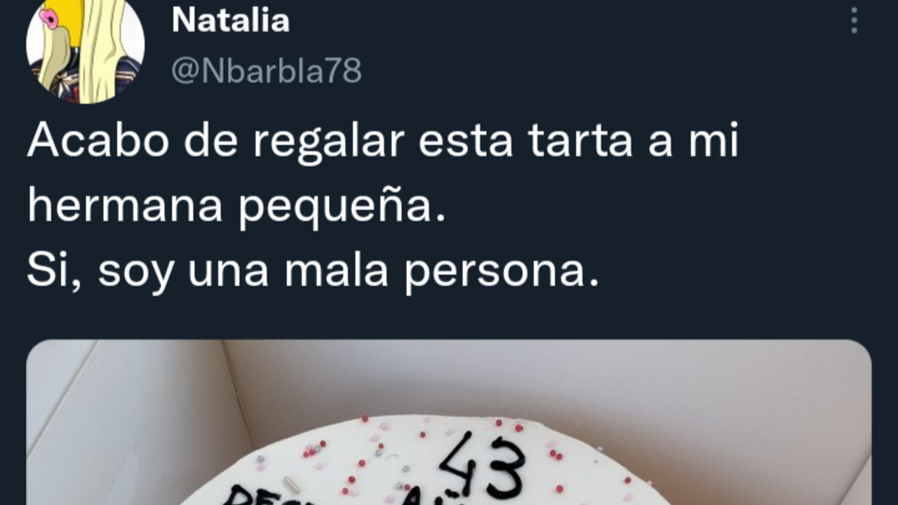 Compartió la torta que le regaló a la hermana y se volvió viral en Twitter.