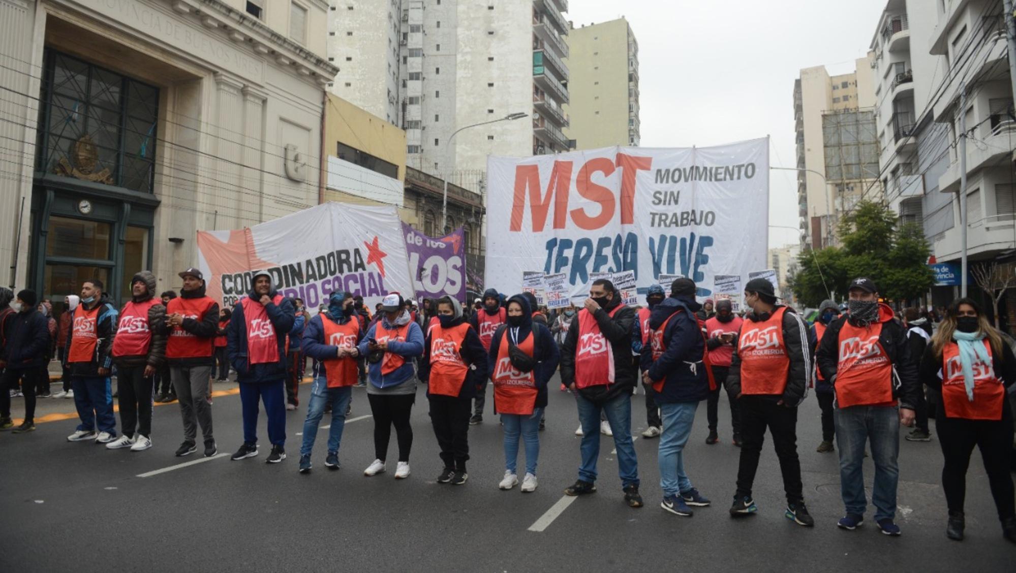 Organizaciones piqueteres se movilizan este jueves por el centro porteño (Archivo/Crónica).