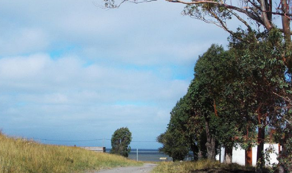 Balneario Los Pocitos cuenta con increíbles playas y una atrapante vegetación.