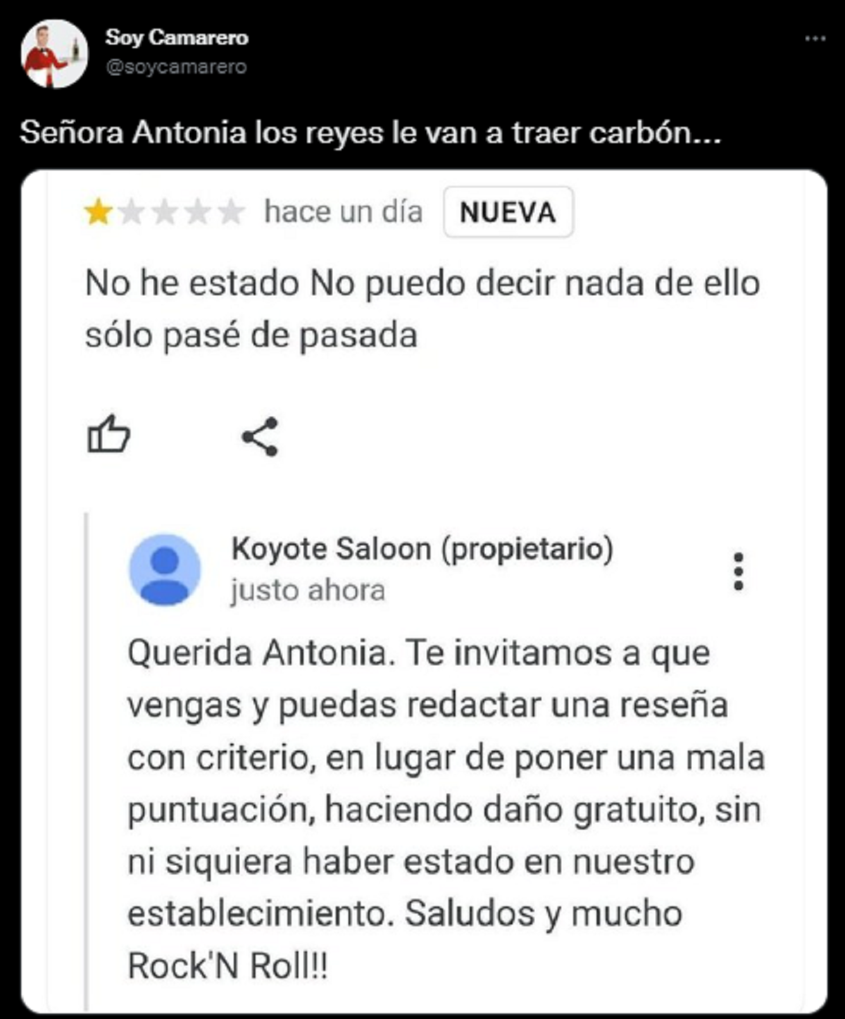 El tuit donde se publicó la polémica reseña de la 'clienta' y la respuesta del dueño del restaurante.