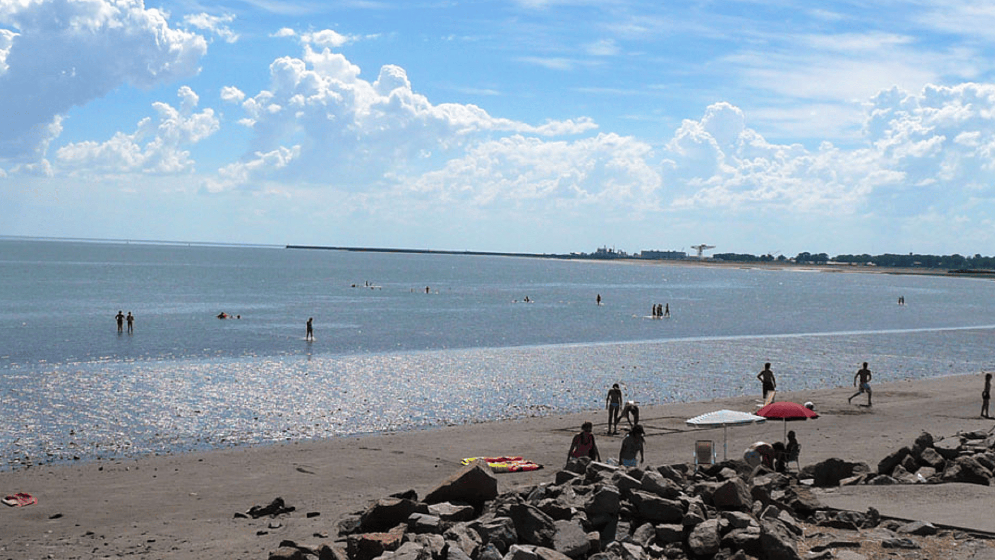 Punta Alta cuenta con playas tranquilas de agua cristalina.