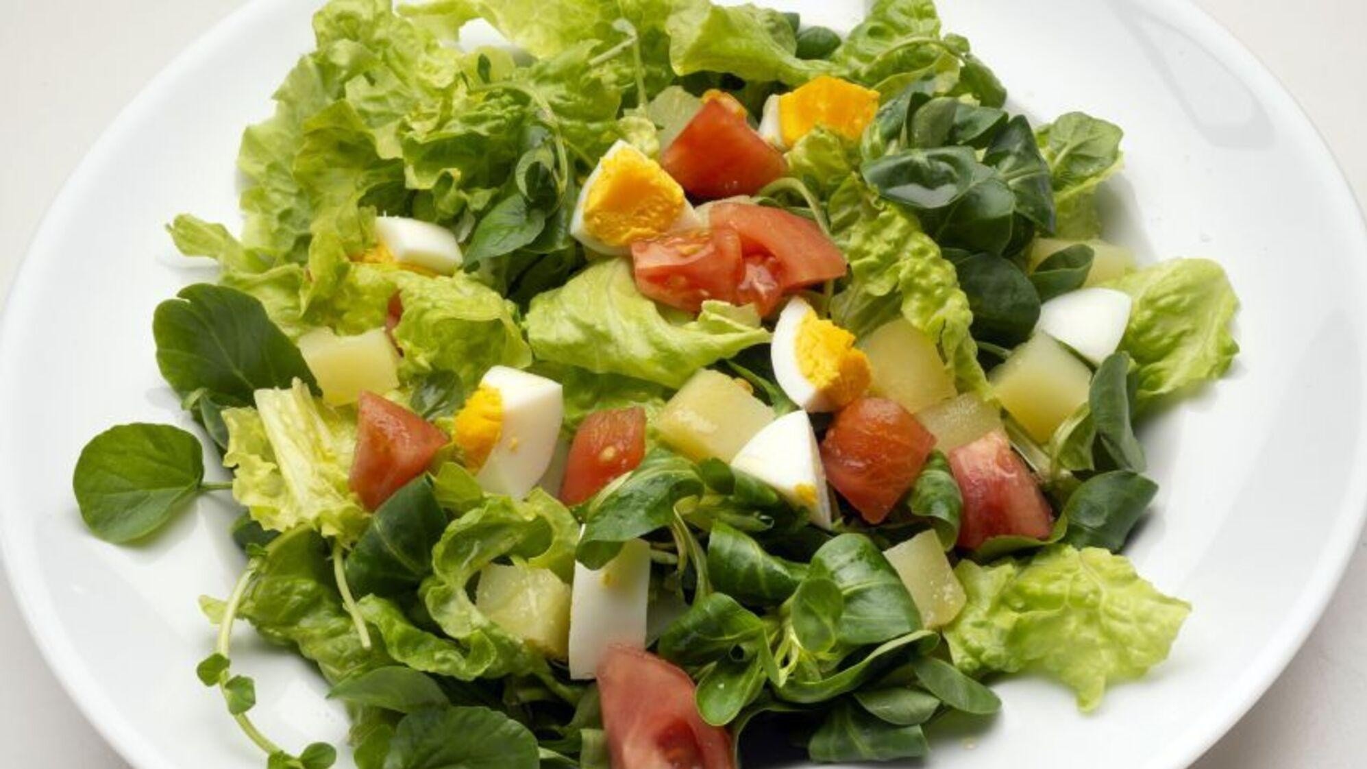 3 ensaladas infalibles para combatir el calor: ricas, livianas y económicas