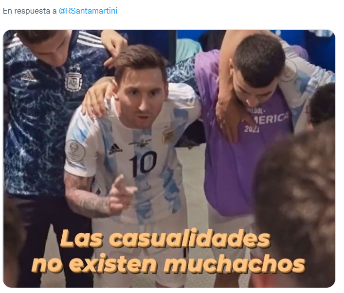 Los memes por la bandera argentina robada por el   <a href='https://www.cronica.com.ar/tags/Mundial Qatar 2022'>Mundial Qatar 2022</a> (Twitter/@RSantamartini).