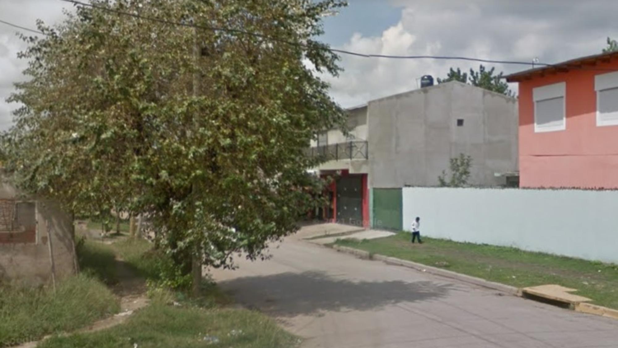 En este barrio ocurrió el tiroteo que terminó con un presunto ladrón muerto y otro detenido (Google Street View).