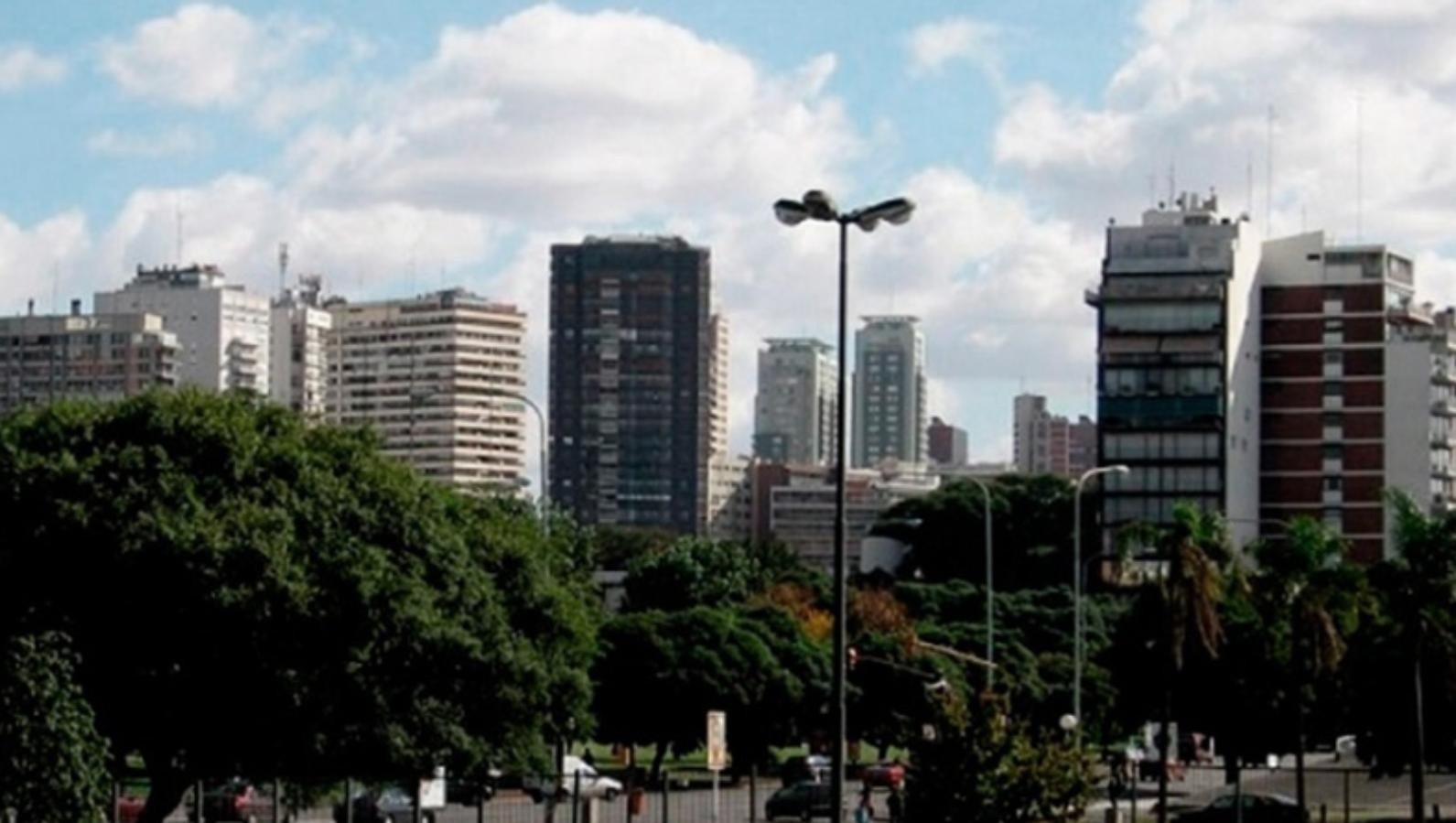 Jornadas agobiantes por un clima caluroso en el Área Metropolitana de Buenos Aires.