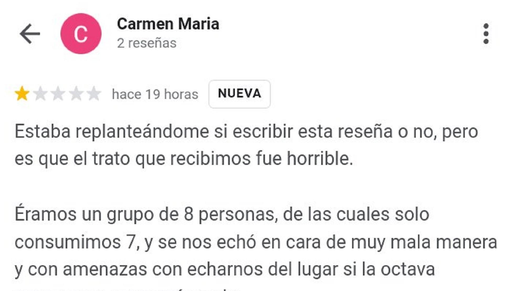 Se quejó de la pésima atención en un bar, escribió una terrible reseña, pero la respuesta del local la dejó expuesta por un pequeño detalle