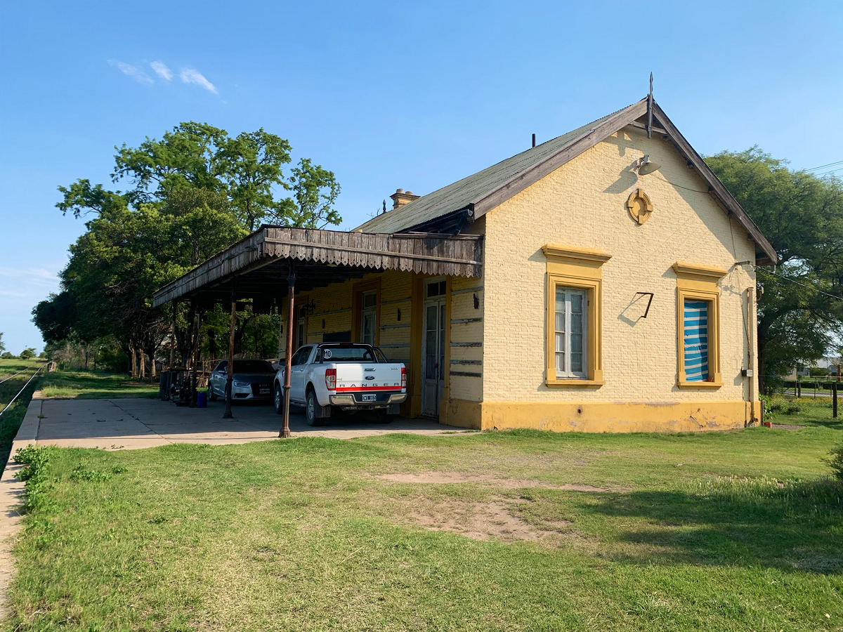 La vieja estación ferroviaria que hoy es una casa.