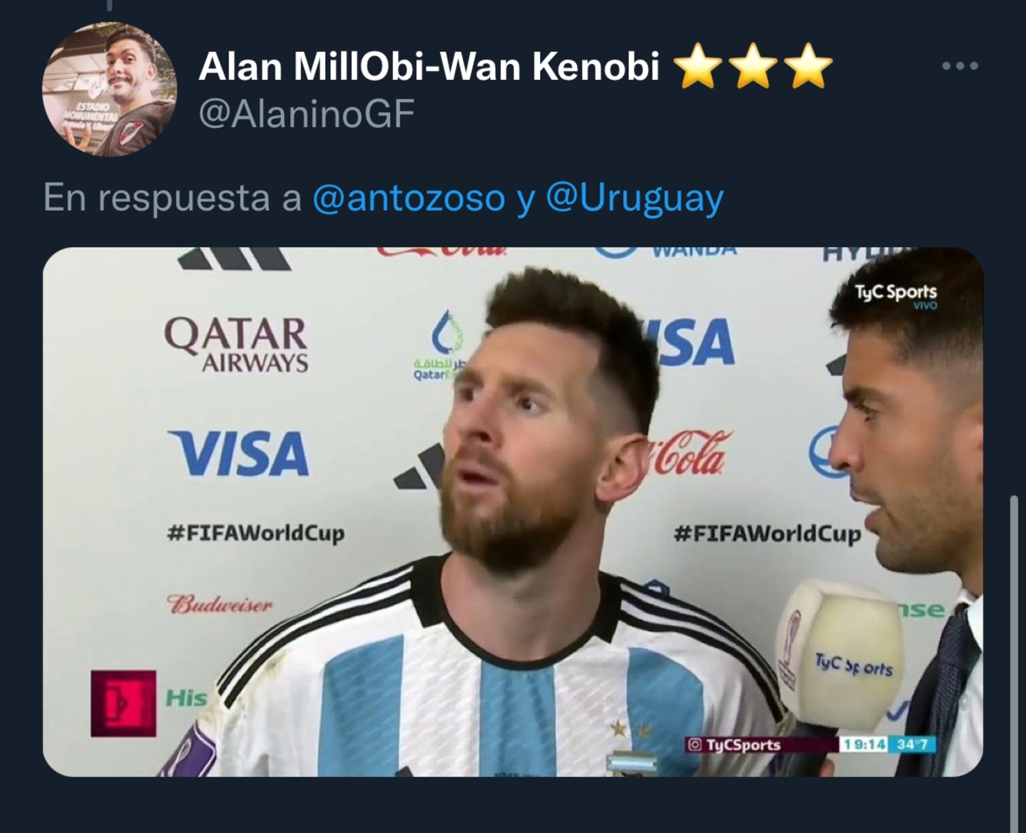 Messi 'reaccionando' a la publicidad.