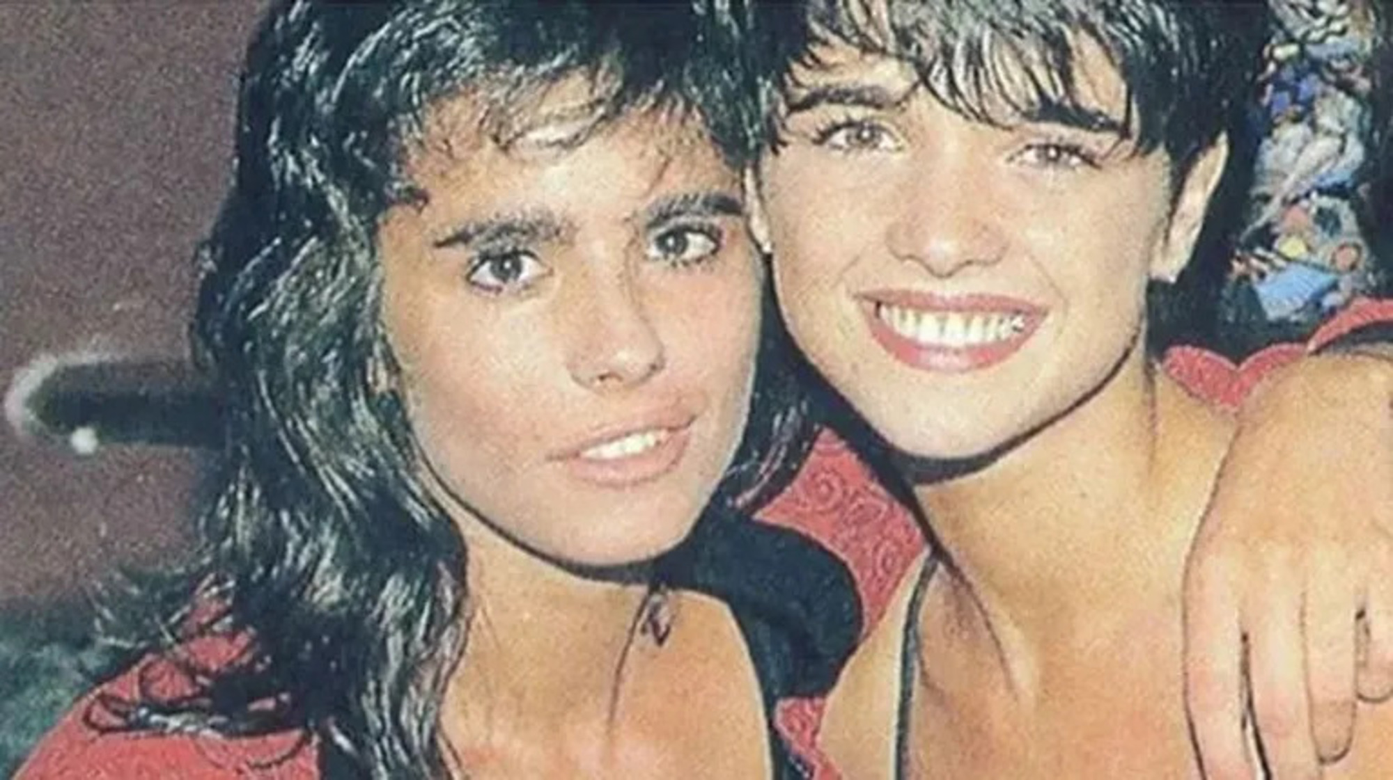 Araceli Gónzalez y Marisa Mondino.