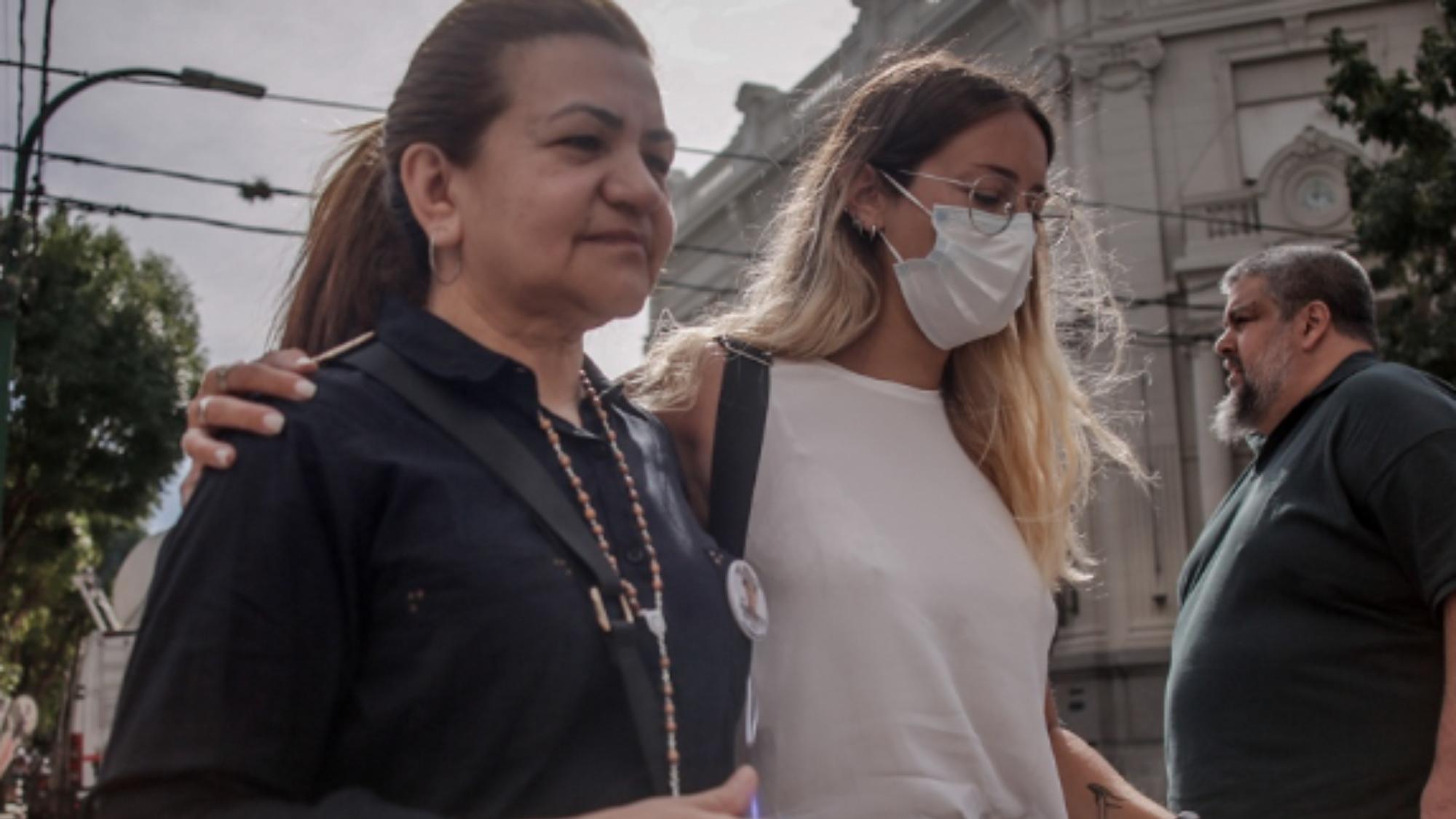 La madre de Fernando fue atendida por una descompensación.