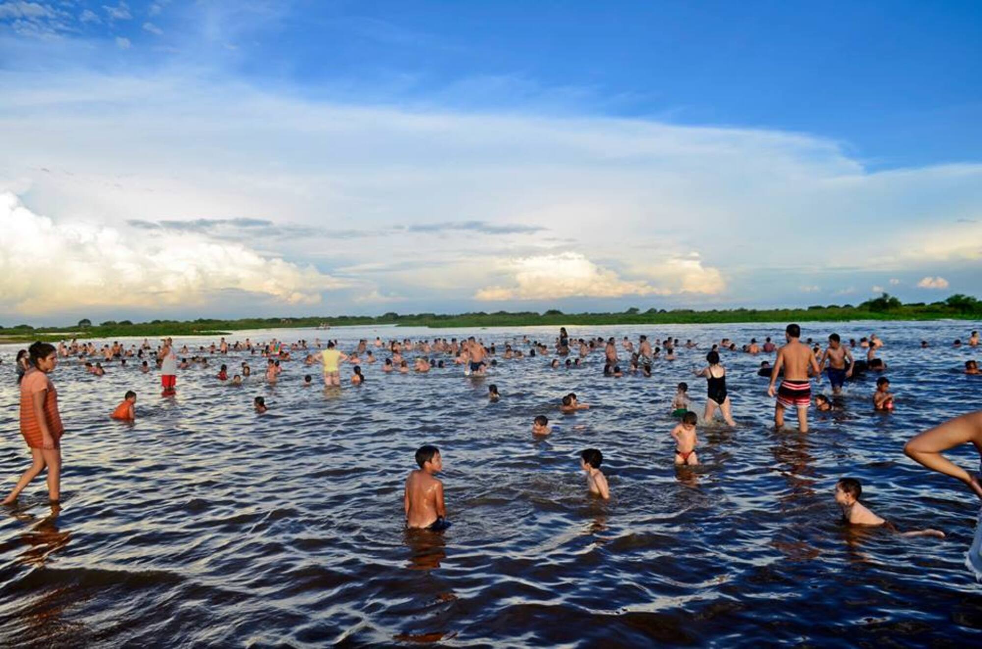 Sus hermosas playas atraen a turistas.