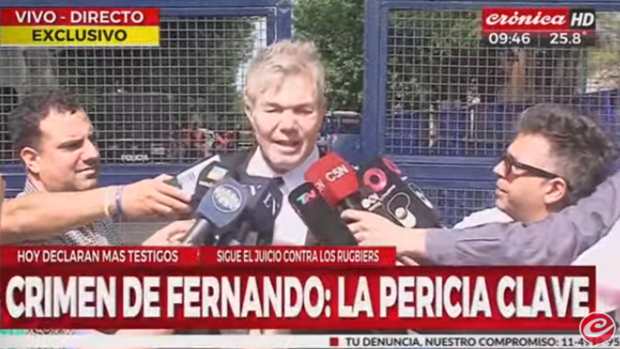 Fernando Burlando, el abogado de la familia de Báez Sosa, habló con la prensa ante el comienzo de la séptima jornada del juicio.               