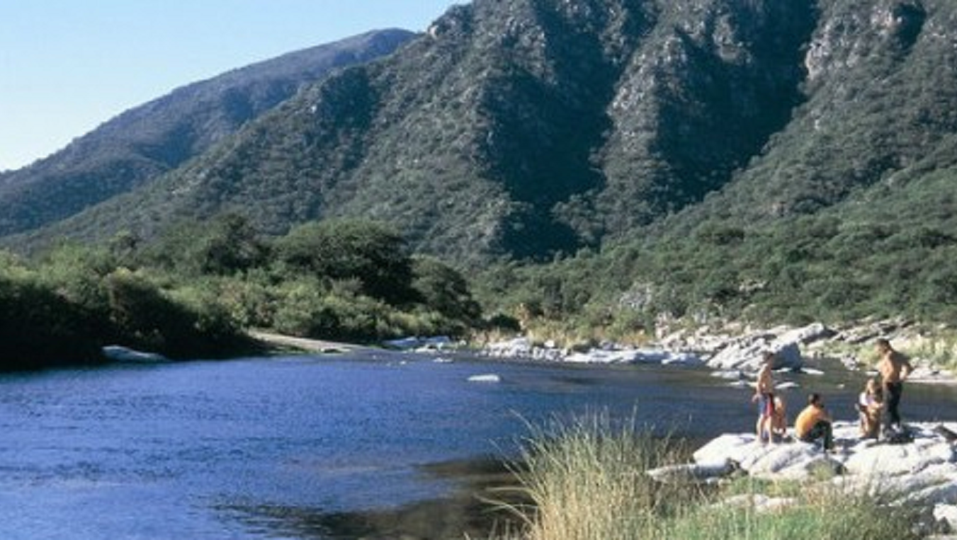 Cañada del Río Pinto: un rincón de Córdoba donde la paz detiene el tiempo.   