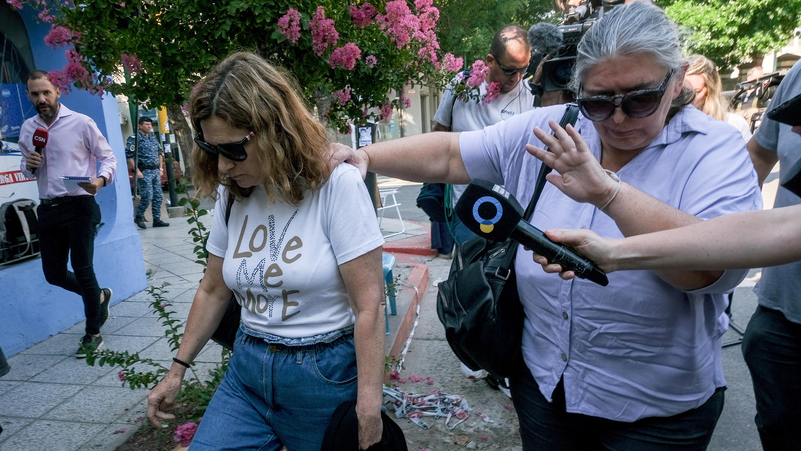 María Alejandra Guillén, la madre de Enzo Comelli, declaró en la rueda de testigos (Télam).    