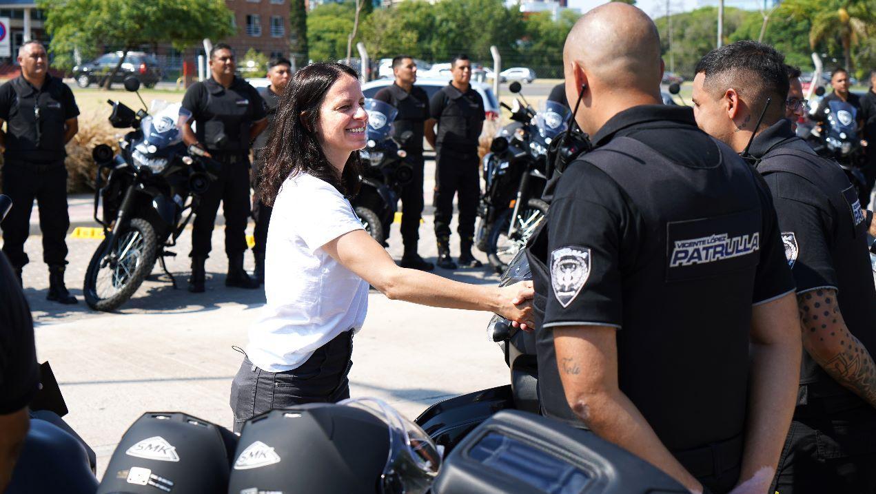 La intendenta de Vicente López, Soledad Martínez, presentó una nueva Patrulla Motorizada.