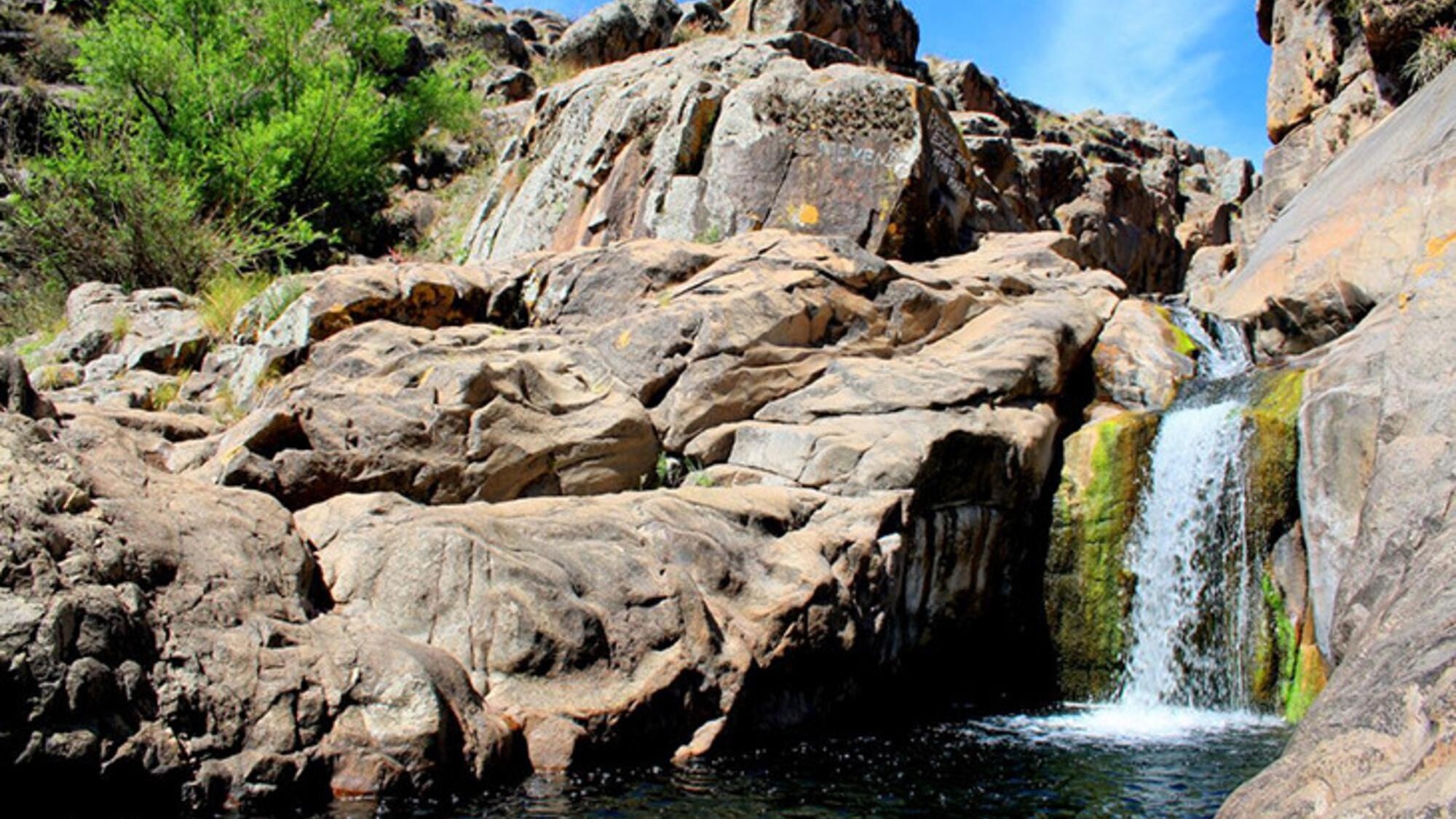 Escapada a Córdoba: para obligatoria en la cascada de Olaen.