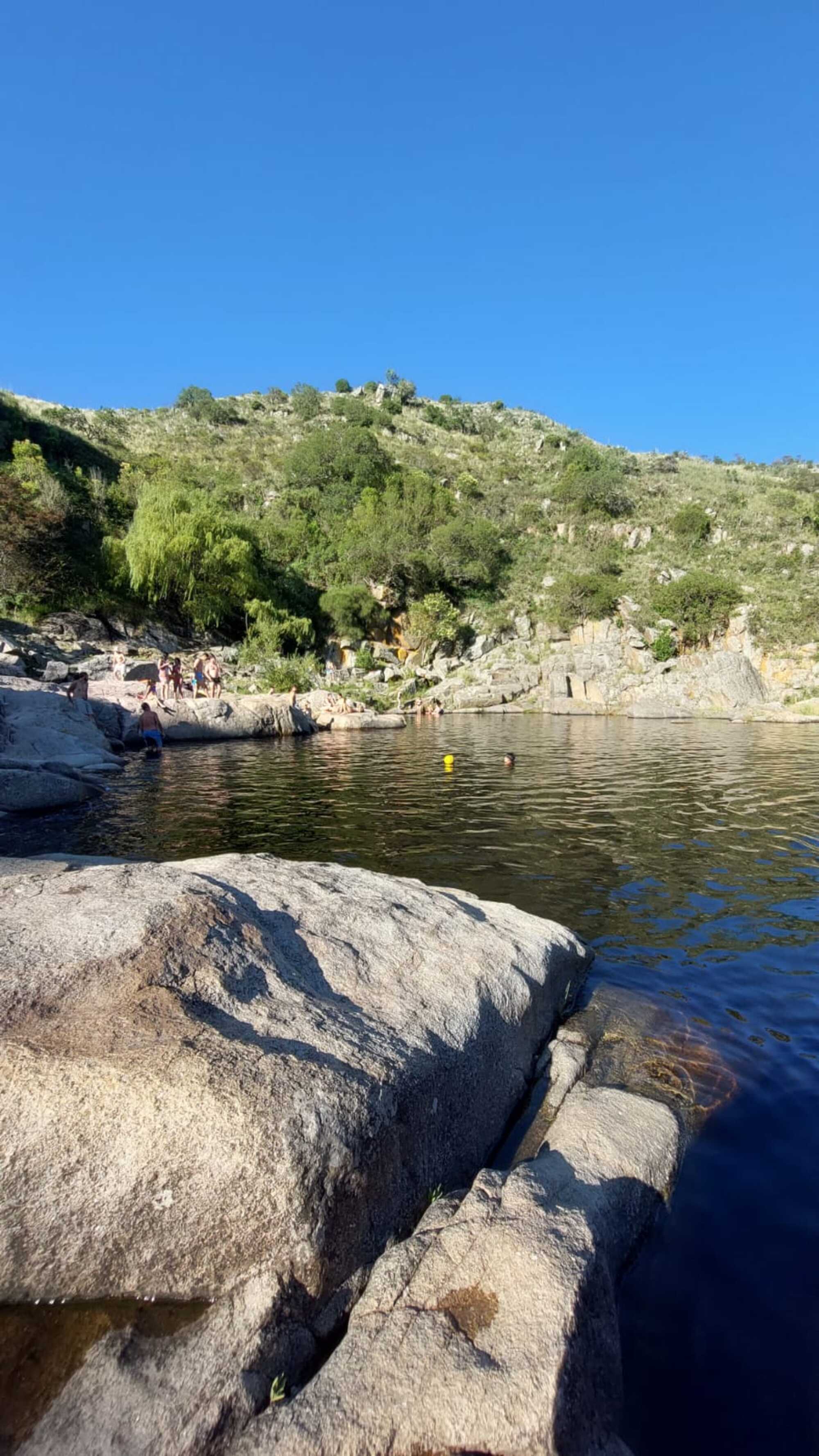 , Una visita obligatoria es la maravillosa cascada de Olaen. 