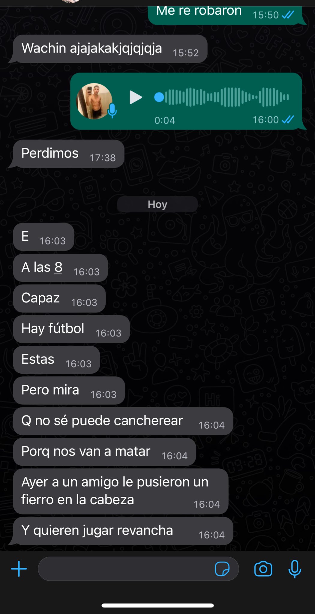 El chat entre Santino y su amigo.