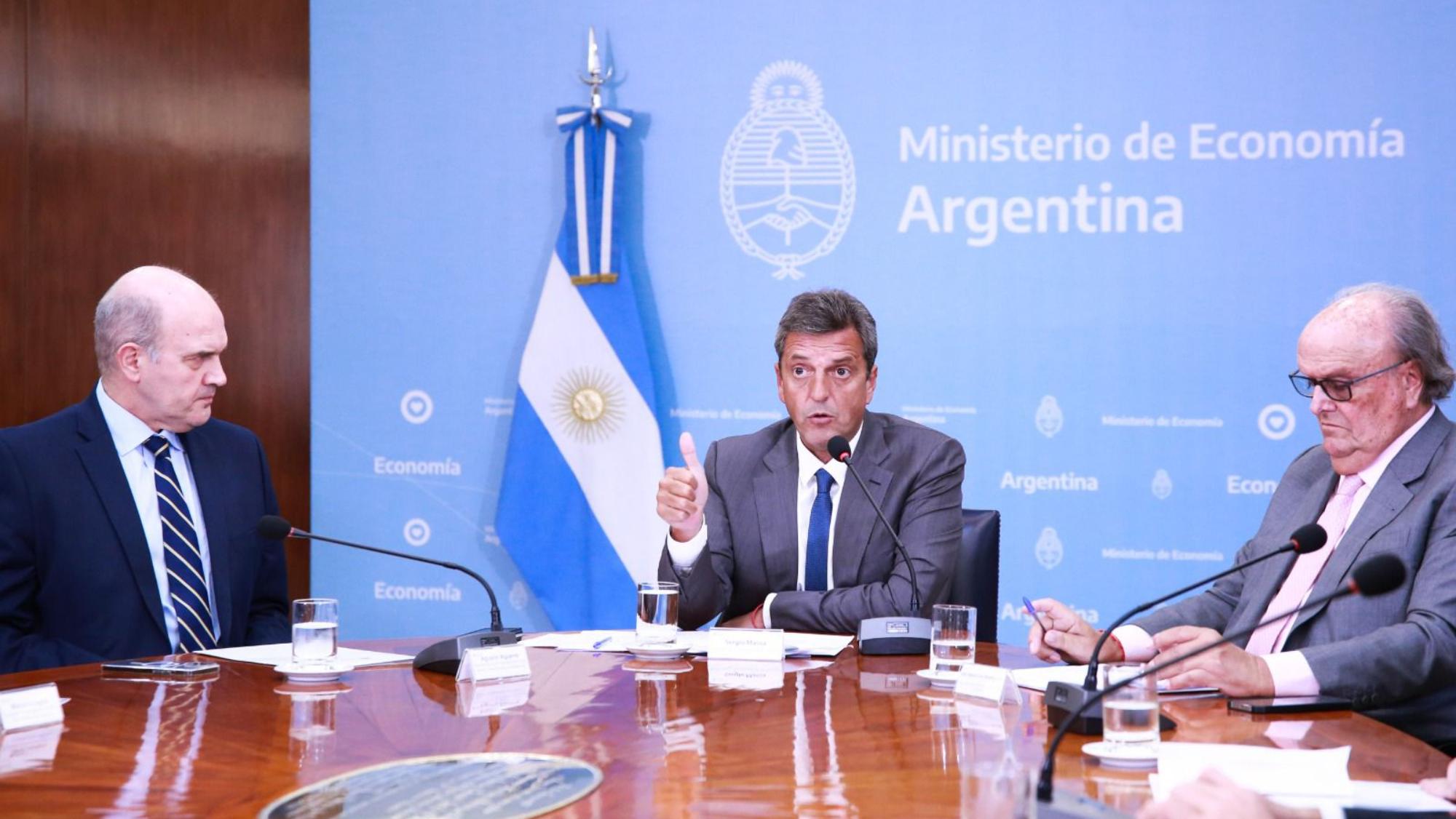 Sergio Massa anunció acuerdo por crédito del BID.