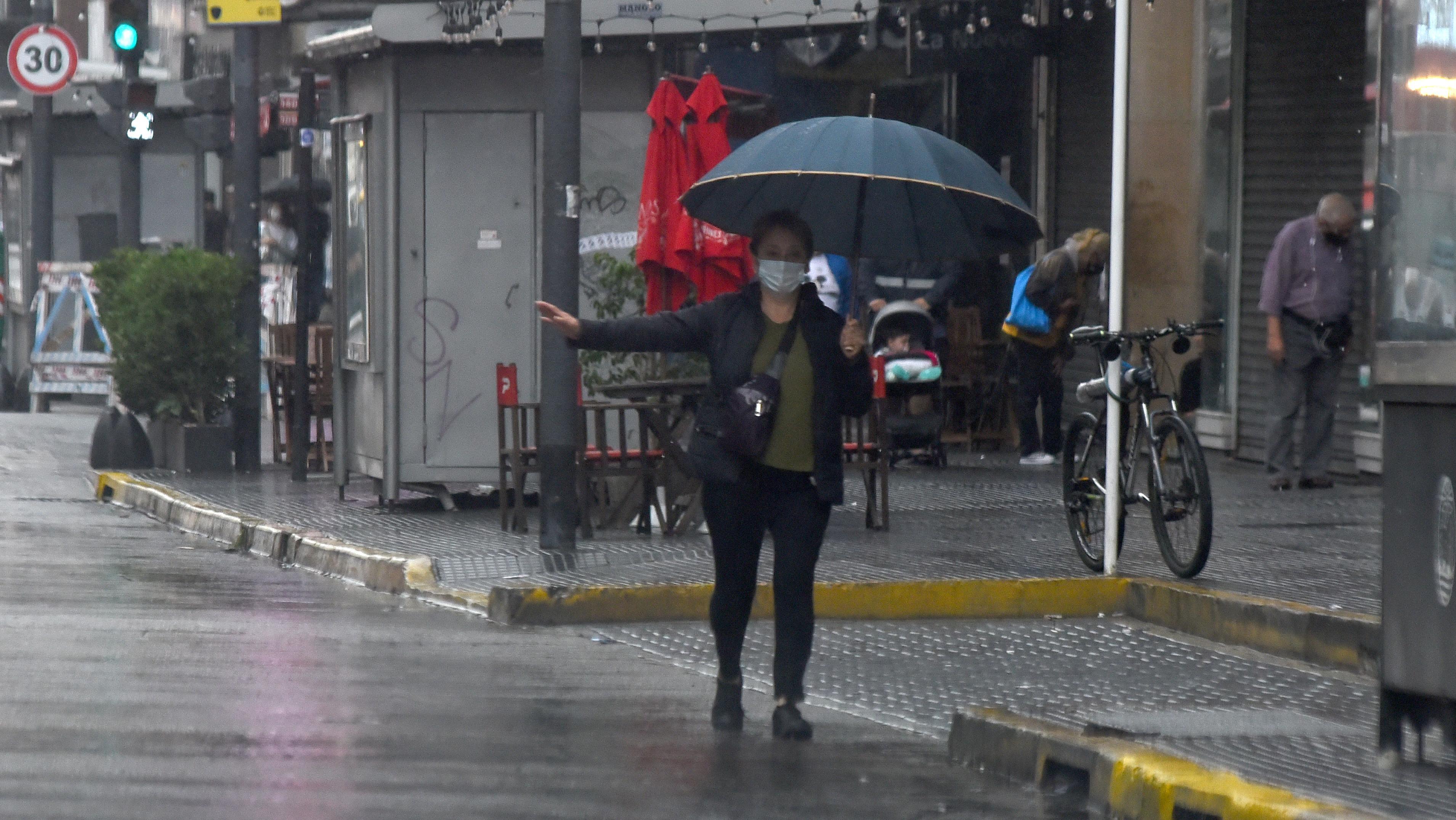 Rigen alertas por tormentas e intenso calor durante este miércoles 15 de febrero (Jonatan Moreno / Crónica).