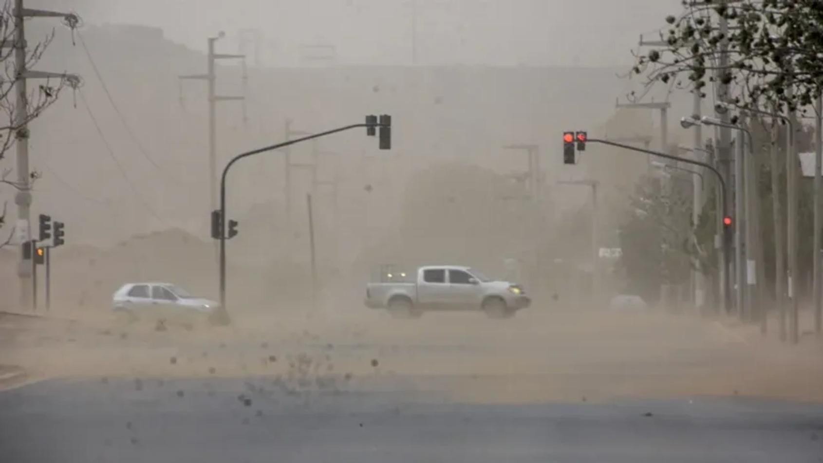 Llega el alivio: alerta amarilla por fuertes tormentas y vientos en 9 provincias