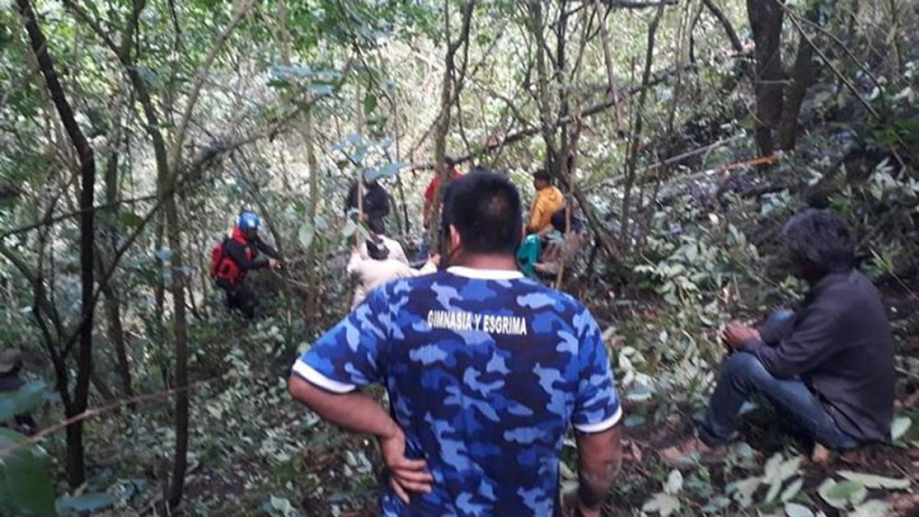 El accidente ocurrió a la altura del parador turístico Río Jordán, a unos 10 kilómetros de San Francisco en la zona de los Valles de Altura jujeños.