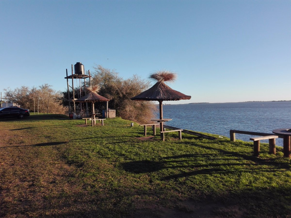 Monasterio: un paraje rural con una laguna perfecta para relajarse.