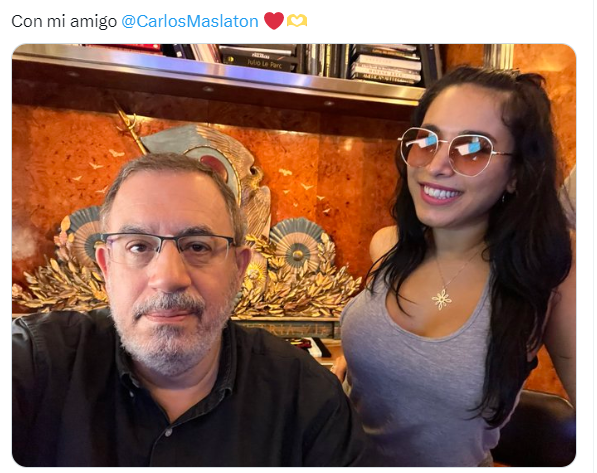 Carlos Maslatón con la actriz erótica Jesy Fux.