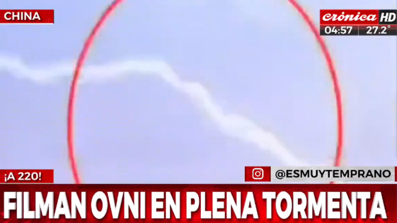 Un hombre captó el momento exacto y lo subió a las redes sociales (Captura de TV).