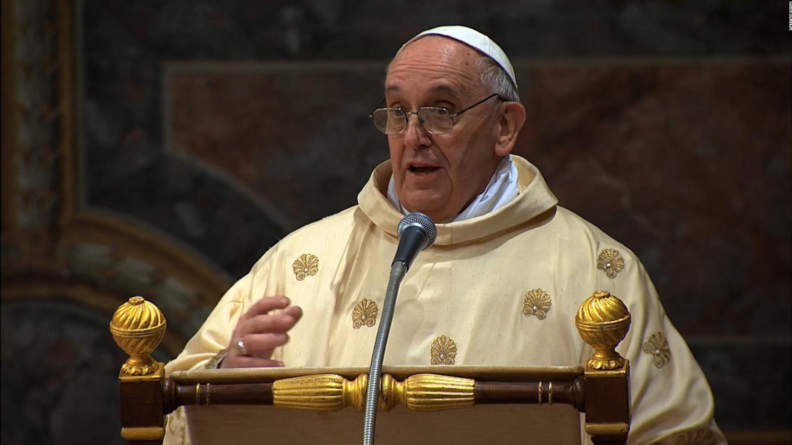 El Papa agradeció en la Plaza San Pedro el mensaje enviado por los políticos argentinos.