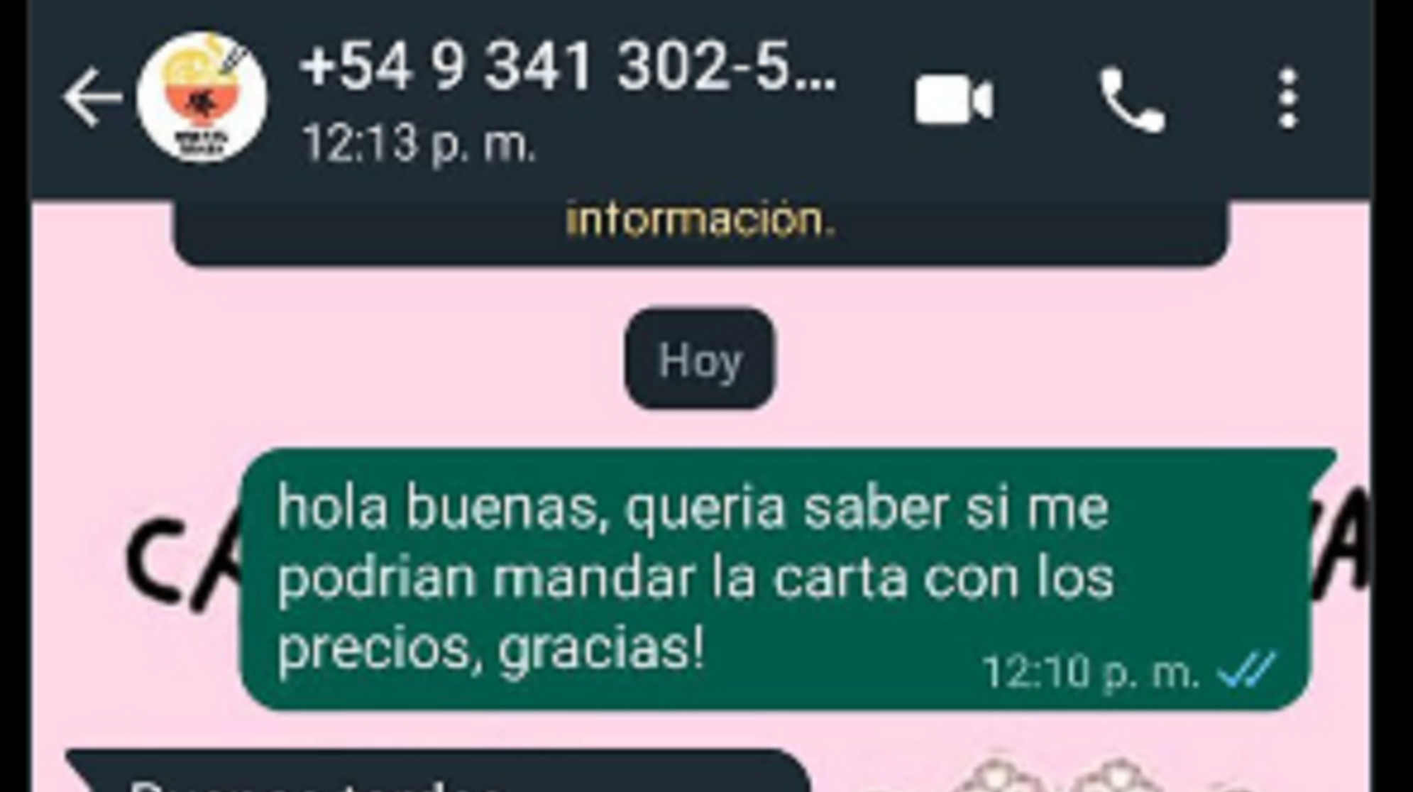 Le pidió la carta y los precios por chat y el propietario del restó le respondió de una manera insólita.