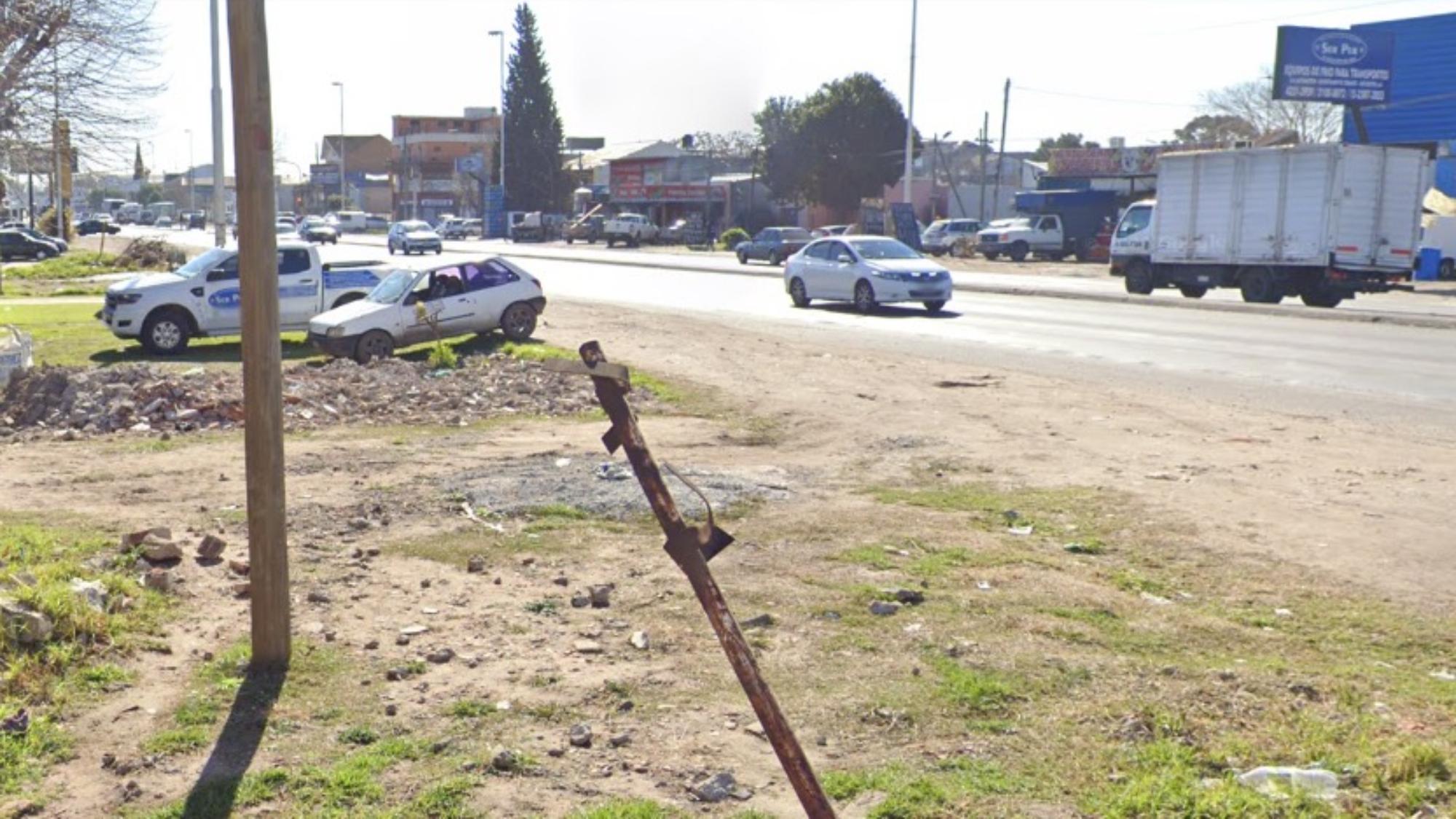 El homicidio se produjo a muy pocos metros del Camino de Cintura.