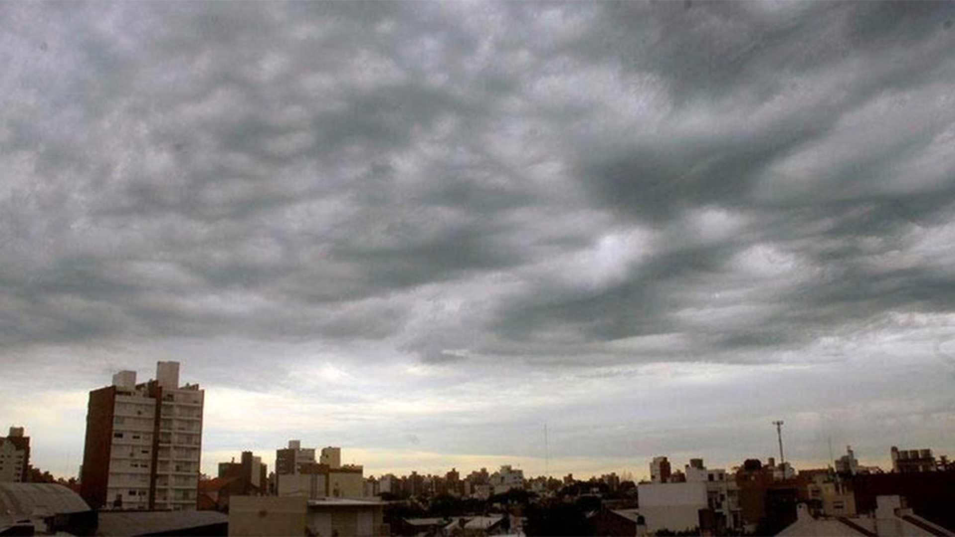 Llegan las lluvias a Buenos Aires antes de lo previsto.